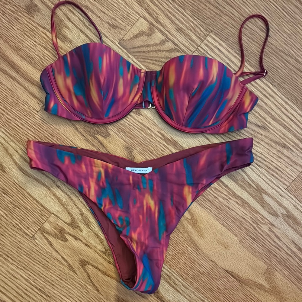 WeWoreWhat Multicolor Women's Bikini Set